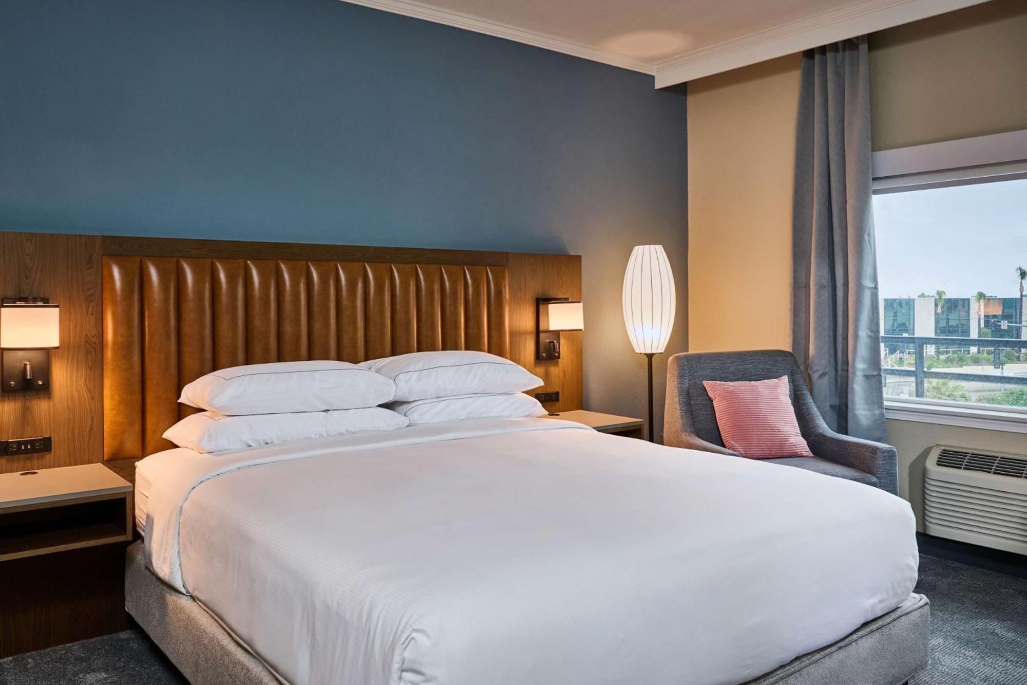 Doubletree By Hilton Chatsworth Los Angeles Eksteriør bilde