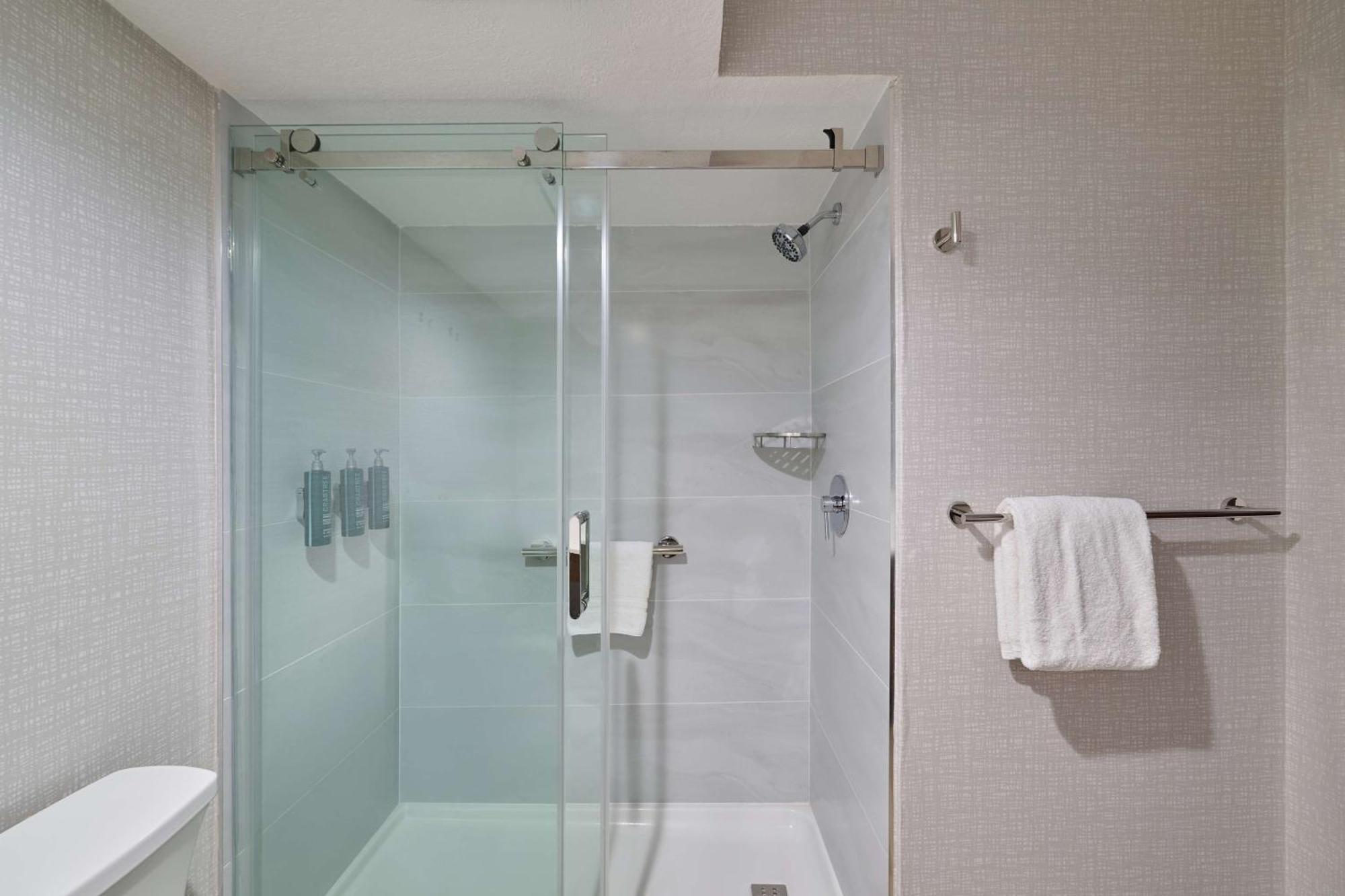 Doubletree By Hilton Chatsworth Los Angeles Eksteriør bilde