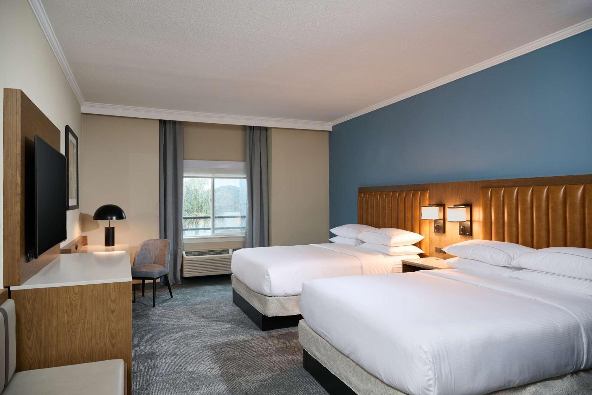 Doubletree By Hilton Chatsworth Los Angeles Eksteriør bilde